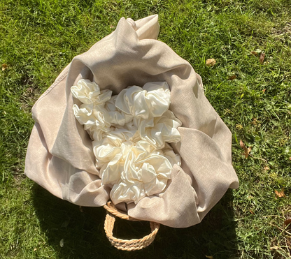 The Auntie Oversized Scrunchie - Ivory